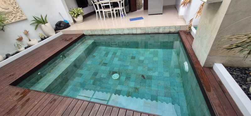 Leasehold  - Charming Villa for Sale in Kerobokan - Just 300m from Raya Canggu, Bali!