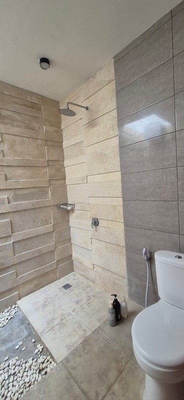 Leasehold  - Charming Villa for Sale in Kerobokan - Just 300m from Raya Canggu, Bali!