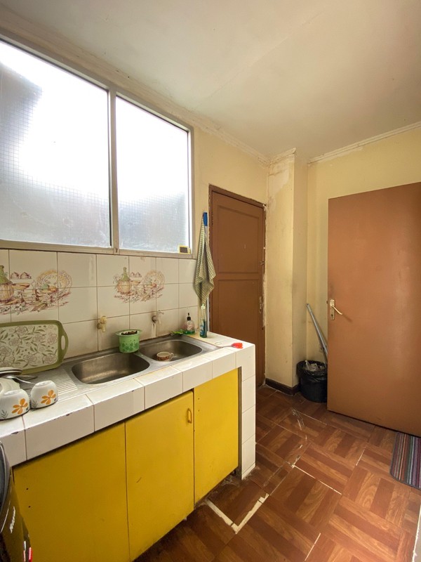 Lebak Bulus Ruko 3 Lantai SHM Cocok untuk Komersil Lokasi Strategis