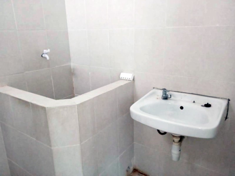 Rumah di Karang Asem Surabaya Timur, 2 Lantai, Minimalis, SIAP HUNI !!!