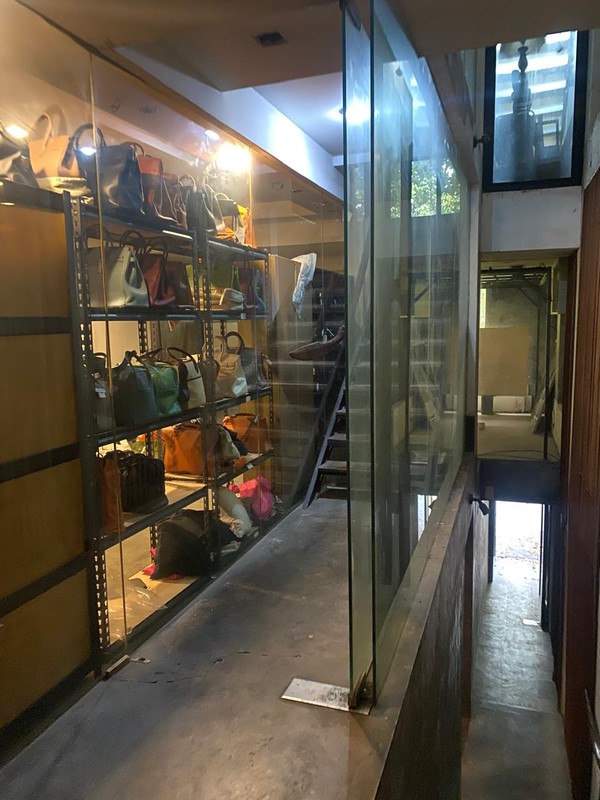 Dijual Rumah 5 Lantai Lokasi Strategis Di Jl. Panglima Polim, Kebayoran Baru, Jakarta Selatan