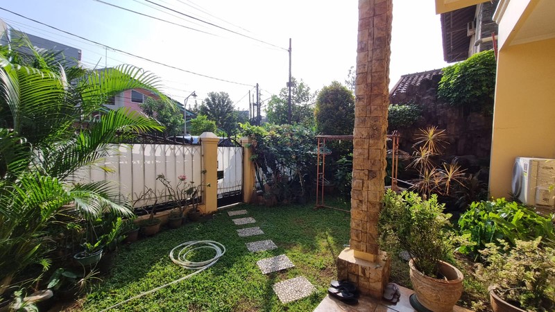 Dijual Rumah Di Dalam Perumahan Kimia Farma Lokasi Strategis Di Duren Sawit, Jakarta Timur