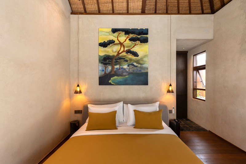 Leasehold - Tropical Luxury Living - Elegant 6 Bedroom Villa with Private Pool & Gym