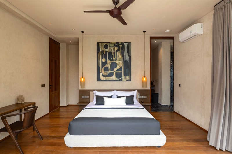 Leasehold - Tropical Luxury Living - Elegant 6 Bedroom Villa with Private Pool & Gym