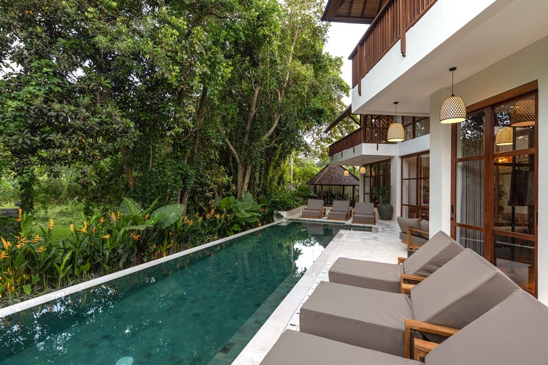 Leasehold - Refined Island Sanctuary - Spacious 5BR Villa Designed for Luxury Living