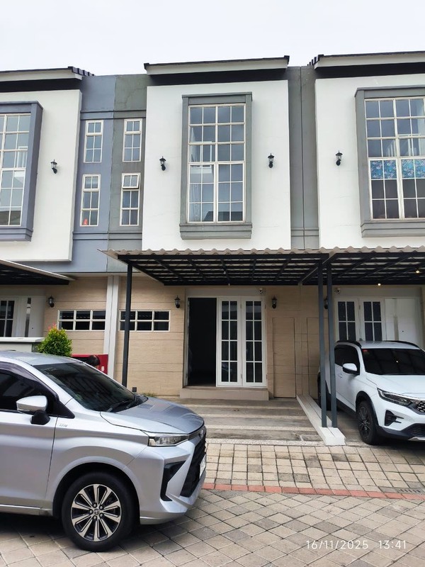 Rumah Dijual Wisata Bukit Mas Paddington Lakarsantri Surabaya Barat 