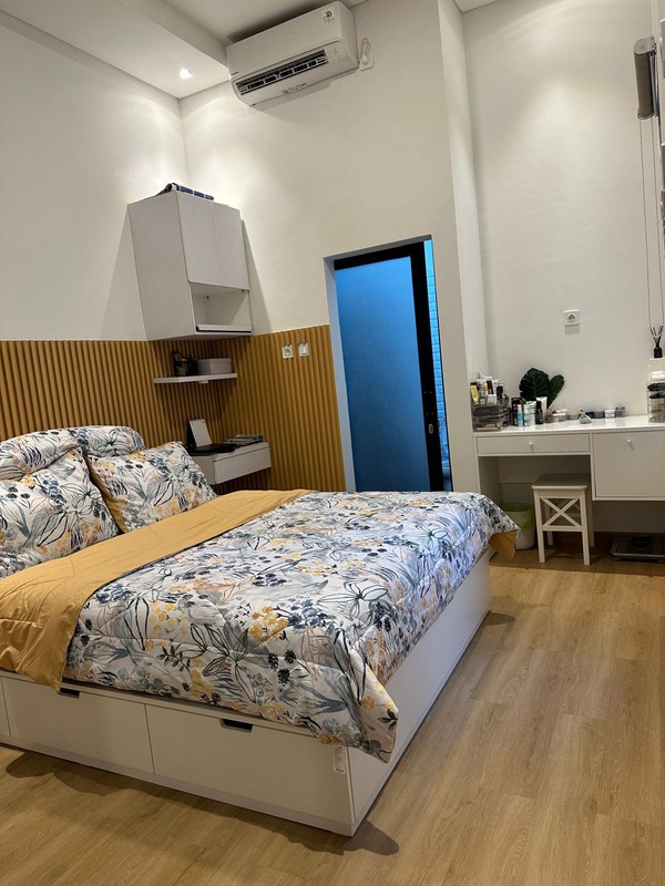 Rumah Siap Huni dengan Hunian Nyaman dan Asri di @Pamulang