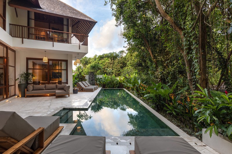 Leasehold - Refined Island Sanctuary - Spacious 5BR Villa Designed for Luxury Living