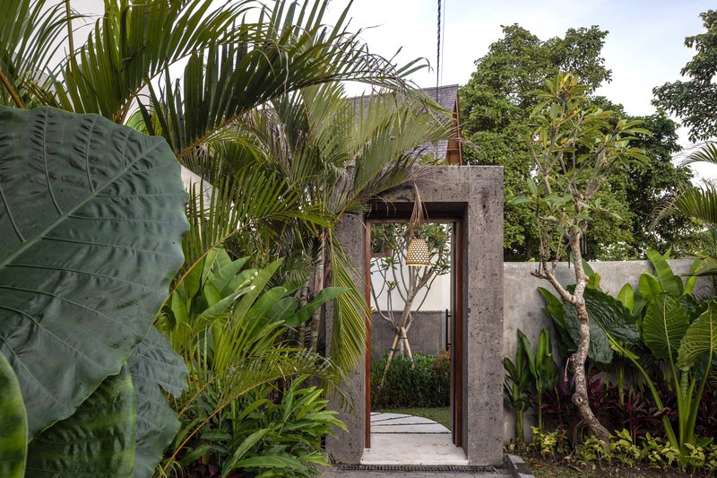 Leasehold - Refined Island Sanctuary - Spacious 5BR Villa Designed for Luxury Living