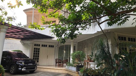 Rumah Mewah Kawasan Elite, Di Kebayoran Baru