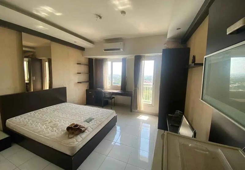 Apartemen Universitas Ciputra Tower Berkeley View Pool