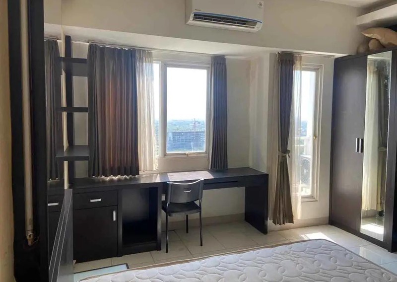 Apartemen Universitas Ciputra Tower Berkeley View Pool