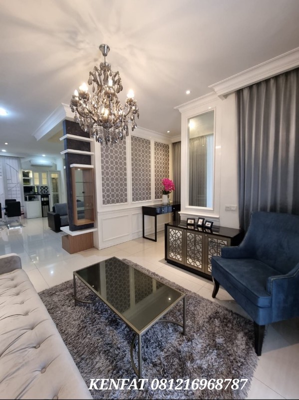 Rumah Pakuwon Indah Fully Furnished Cluster Larizembassy Pakuwon Indah Golf Surabaya Barat