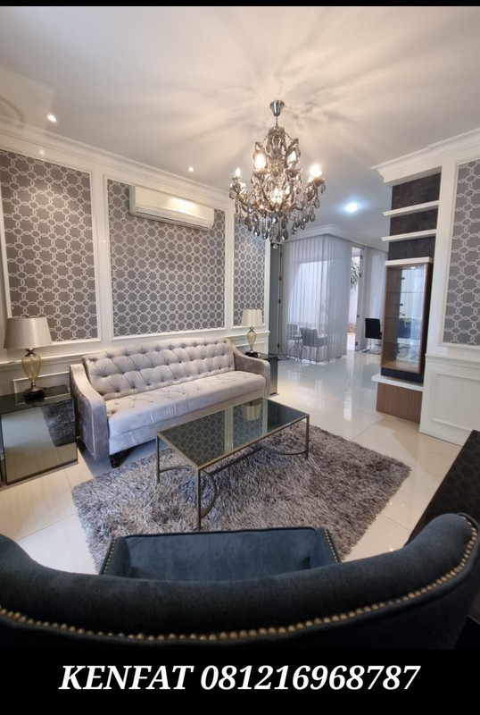 Rumah Pakuwon Indah Fully Furnished Cluster Larizembassy Pakuwon Indah Golf Surabaya Barat