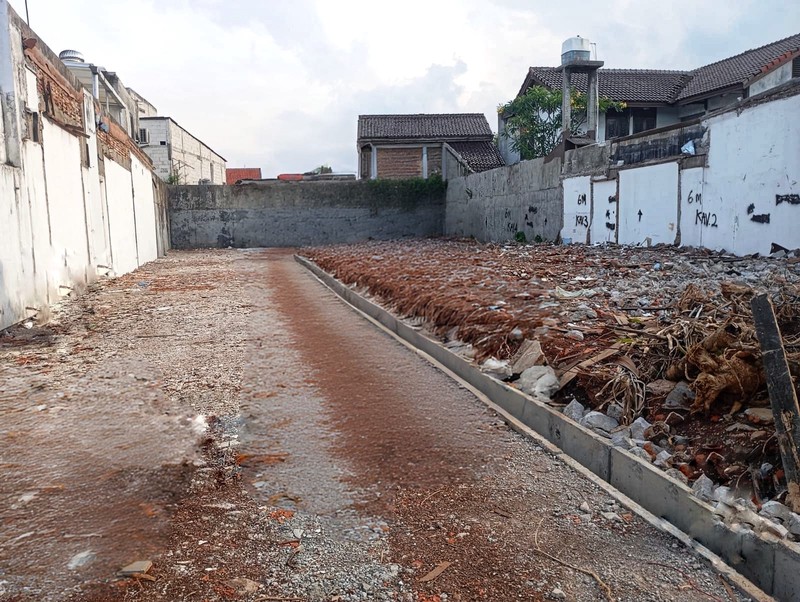 Kavling Siap Bangun Di Komp Kompas, Jl Damai Raya, Petukangan Selatan