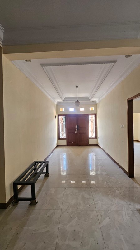 Rumah Bagus Di Jl Damai Kav PDK Pesanggrahan Jakarta Selatan