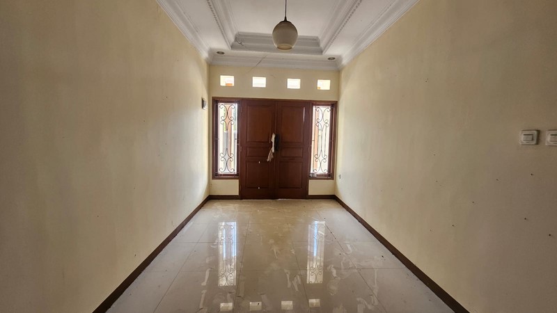 Rumah Bagus Di Jl Damai Kav PDK Pesanggrahan Jakarta Selatan