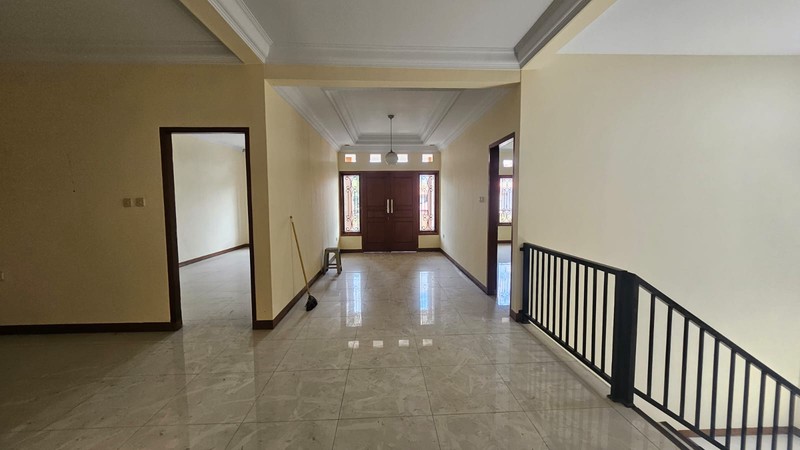 Rumah Bagus Di Jl Damai Kav PDK Pesanggrahan Jakarta Selatan