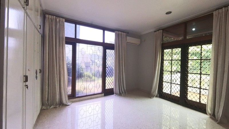 Rumah Jl Sekolah Duta, Pondok Indah