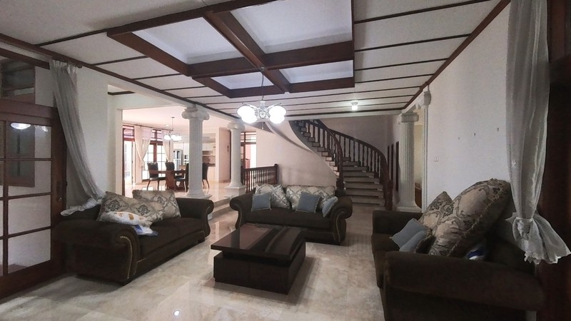 Rumah Jl Sekolah Duta, Pondok Indah