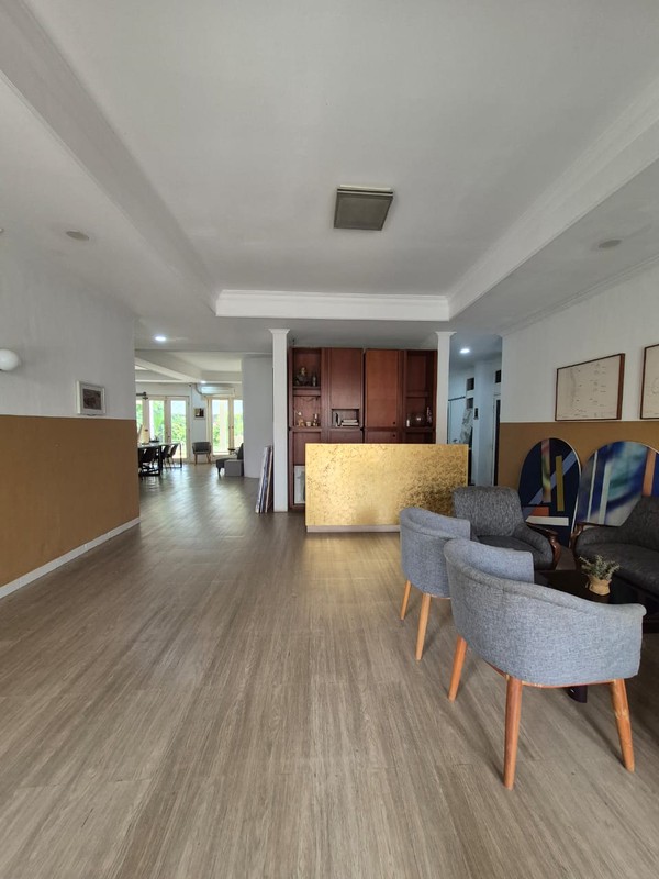 Dijual Rumah di  Jl. Gaharu IV Jakarta Selatan