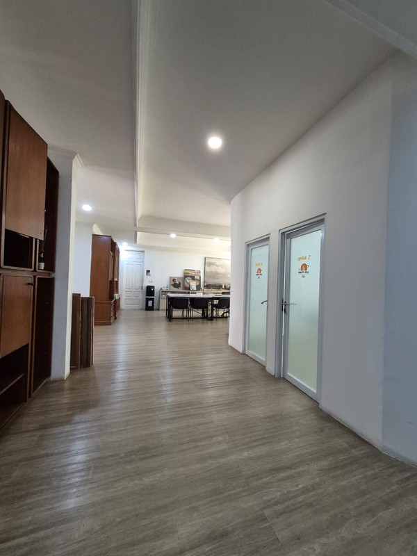 Dijual Rumah di  Jl. Gaharu IV Jakarta Selatan