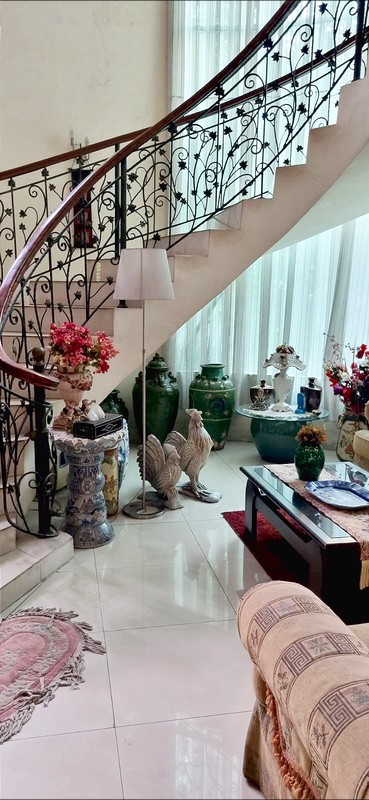 Rumah Hoek Langka di Giriloka 3 . Strategi Aman Simpan Nilai Aset. Rumah Elegan di Atas Lahan 414 m² . Pilihan Keluarga Mapan BSD