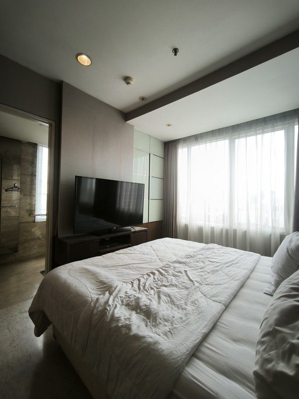 FX Residence 3BR Lantai 30 - For Rent Full Furnished !!