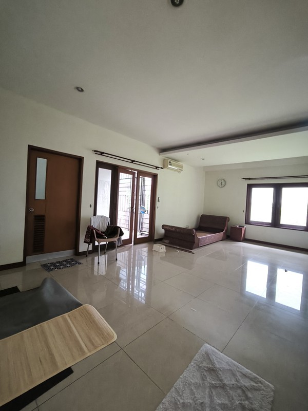 Rumah di Cisanggiri - Disewakan !!