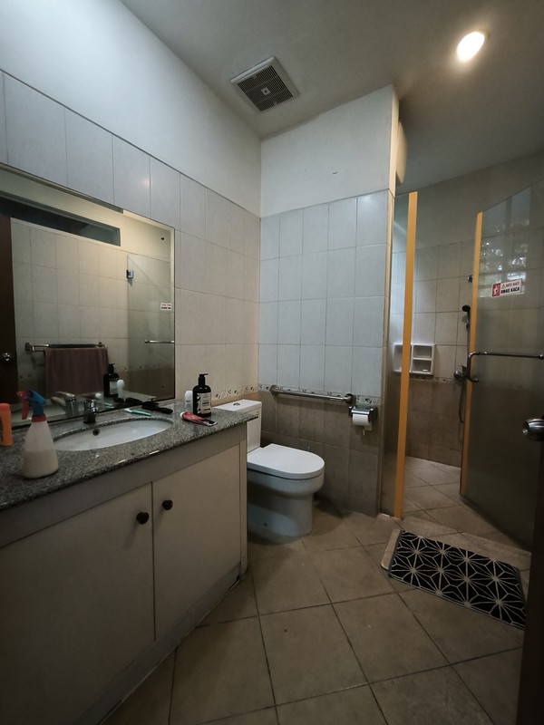 Rumah di Cisanggiri - Disewakan !!