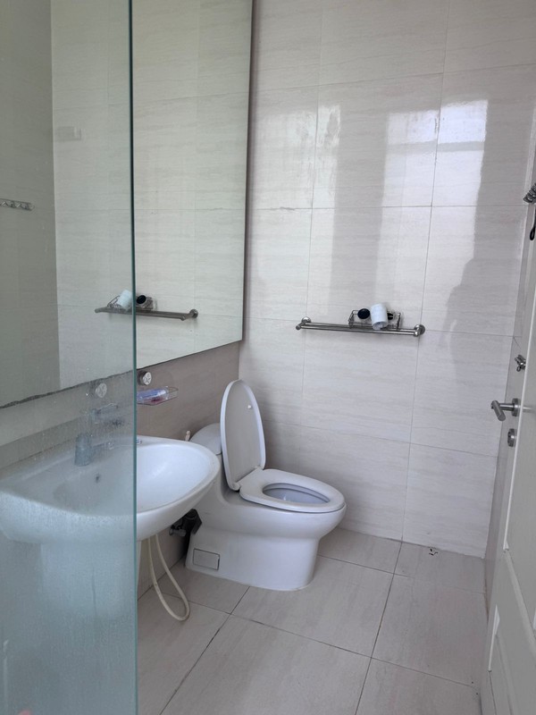 Rumah Mewah LaRizwood Larizgolf Pakuwon Indah Surabaya Barat