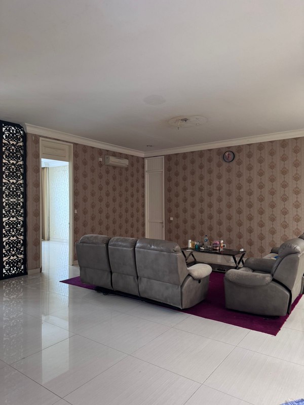 Rumah Mewah LaRizwood Larizgolf Pakuwon Indah Surabaya Barat