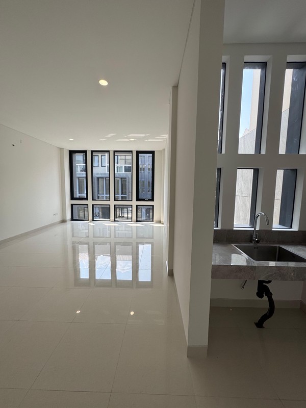 dijual cepat ruko strategis siap huni di delrey bsd city tangerang selatan banten