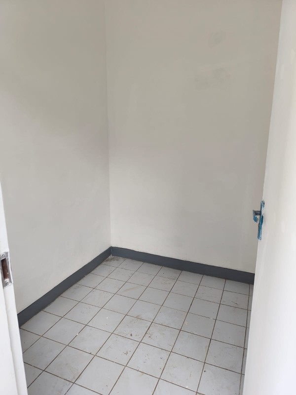 disewa rumah strategis halaman besar renovasi rapih siap huni griya loka jalan palm bintang bsd city tangerang selatan banten