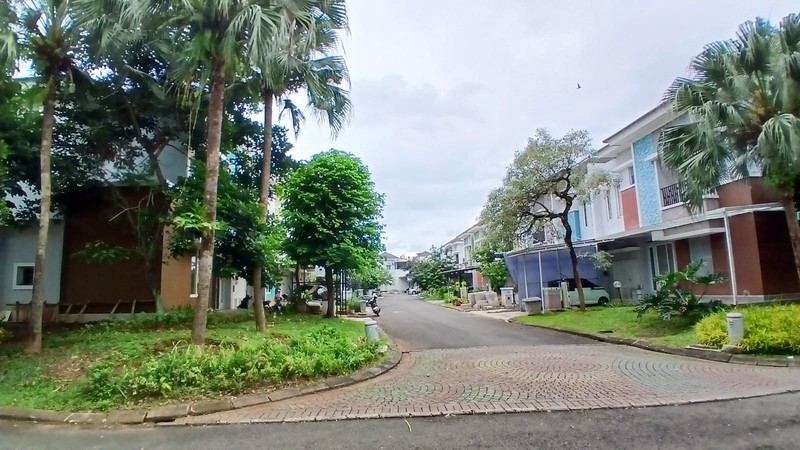 Jual cepat rumah strategis tengah kota siap huni di pondok hijau golf cluster rubi barat gading serpong tangerang banten