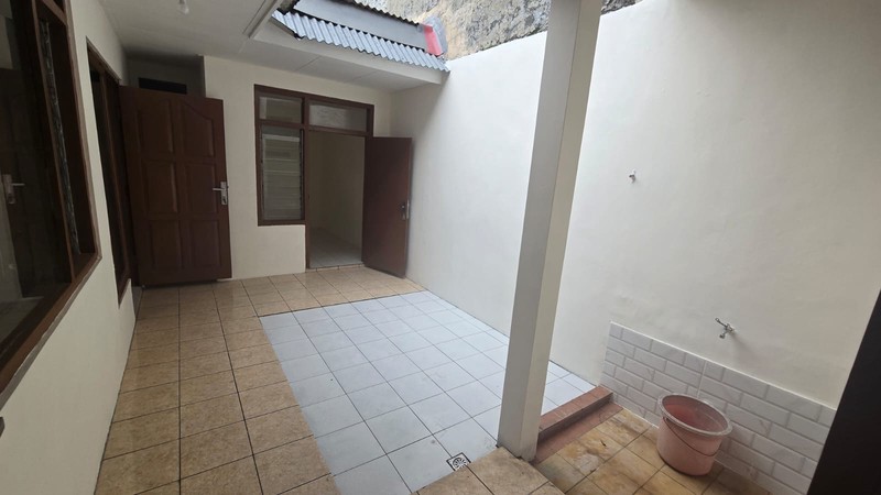 jual BU strategis lokasi belakang wtc serpong di pondok jagungn jalan dahlia serpong tangerang selatan banten