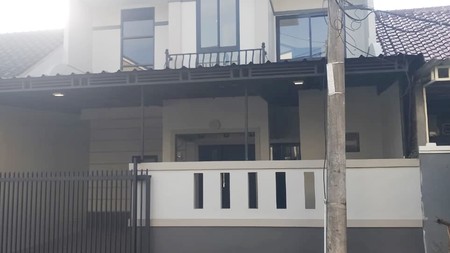 dijual cepat rumah strategis tengah kota siap huni di villa melati mas serpong tangerang selatan banten