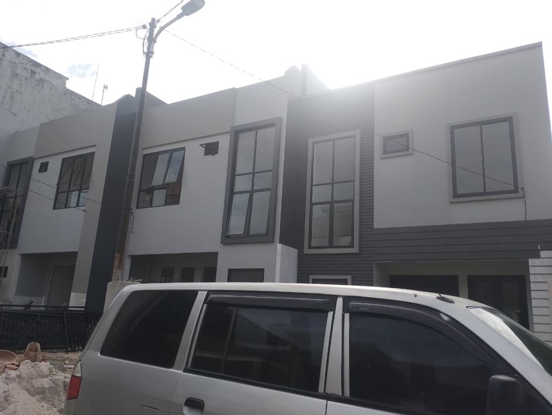 dijual cepat rumah berderet 3 unit shm bisa kpr  kondisi baru di griya loka bsd city tangerang selatan banten