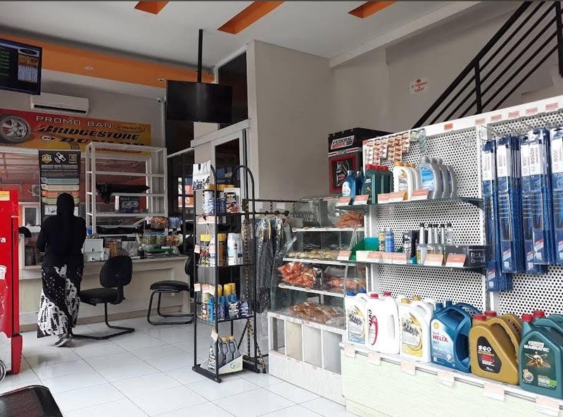 jual tanah kavling shm  lokasi terdepan ada bangunan coock untu usaha di jalan bahayangkara raya alam sutera tangerang banten