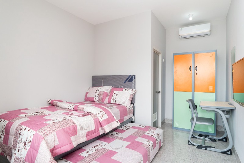 dijual rumah kost full terisi lokasi strategis good invest di jalan cibogo wetan kost brilliant gading serpong tangerang selatan banten