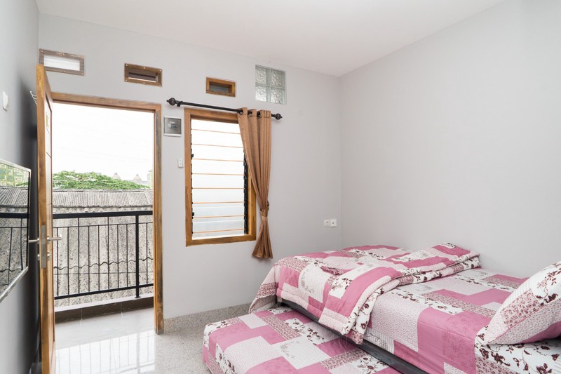 dijual rumah kost full terisi lokasi strategis good invest di jalan cibogo wetan kost brilliant gading serpong tangerang selatan banten