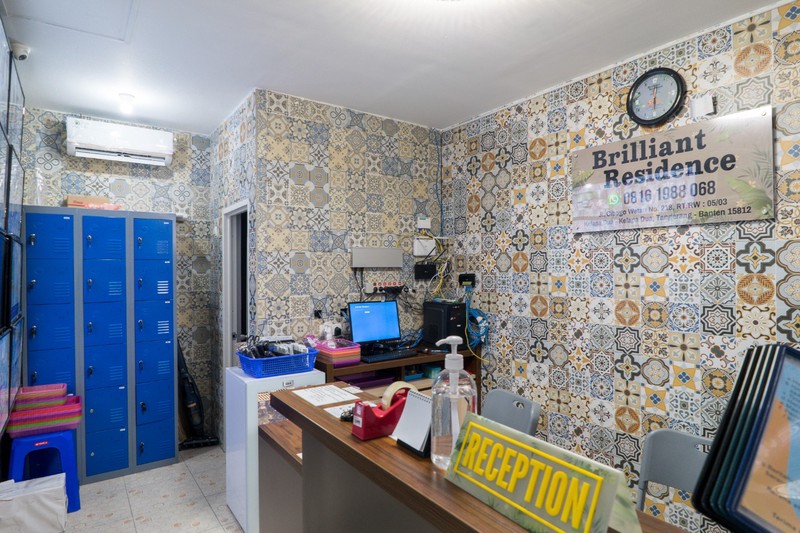 dijual rumah kost full terisi lokasi strategis good invest di jalan cibogo wetan kost brilliant gading serpong tangerang selatan banten