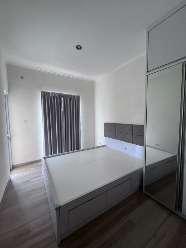 dijual cepat rumah siap huni  akses toll  area cisauk Tangerang selatan banten 