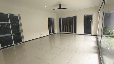 Rumah Disewakan di Rawa Barat