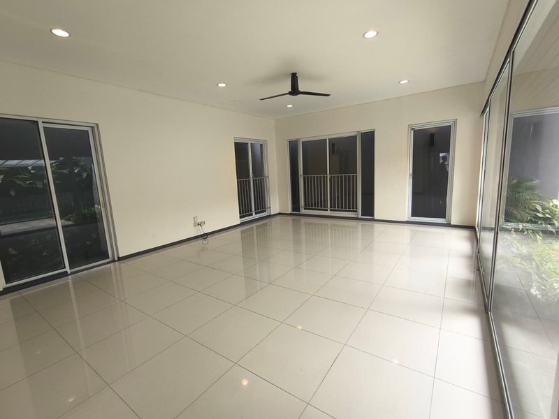 Rumah Disewakan di Rawa Barat