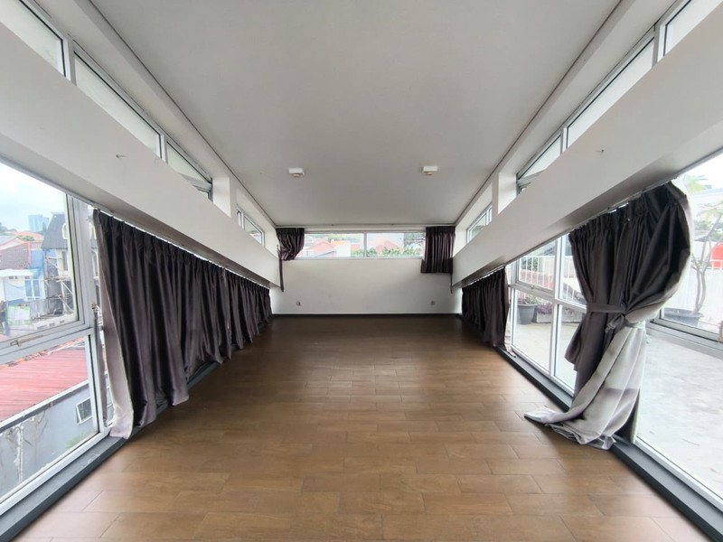 Rumah Disewakan di Rawa Barat