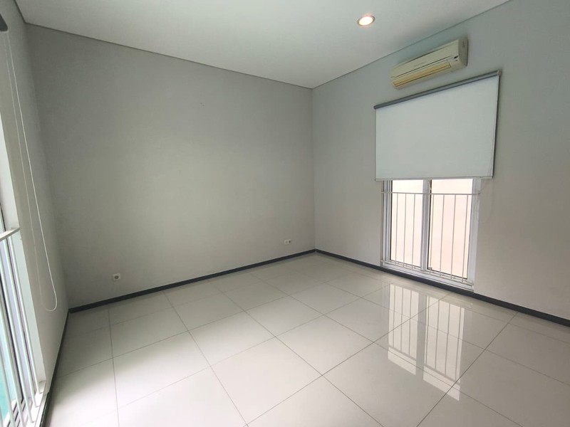 Rumah Disewakan di Rawa Barat