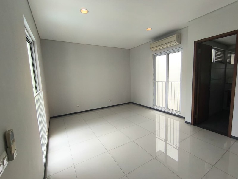 Rumah Disewakan di Rawa Barat