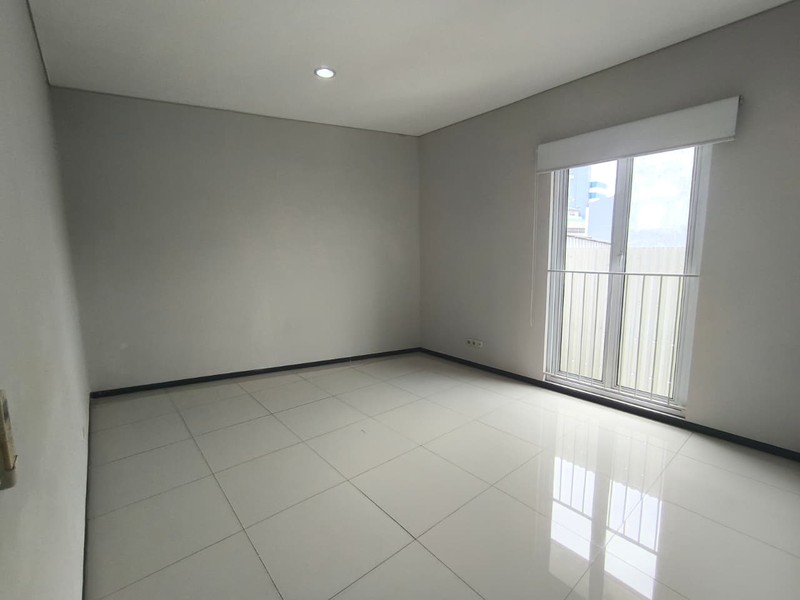 Rumah Disewakan di Rawa Barat