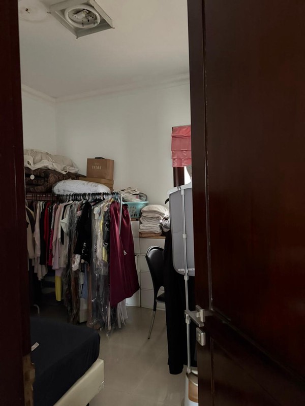 DISEWA RUMAH JALAN CIPANAS KEBAYORAN BARU JAKARTA SELATAN